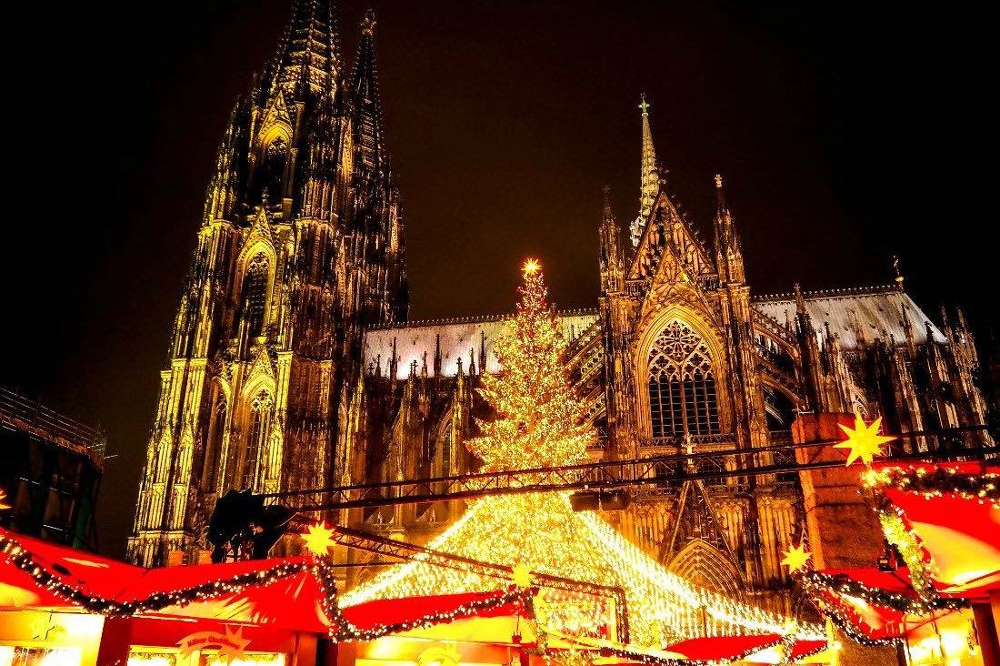 Weihnachtsmarkt Köln - Domplatte